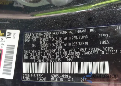 2022 Toyota Highlander Xle z USA, uszkodzony, nr VIN 5TDGZRBH3NS231815